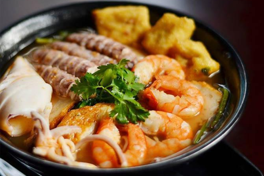 Bún Hải Sản Hương Mai – món bún thơm ngon sáng sớm chuẩn vị biển